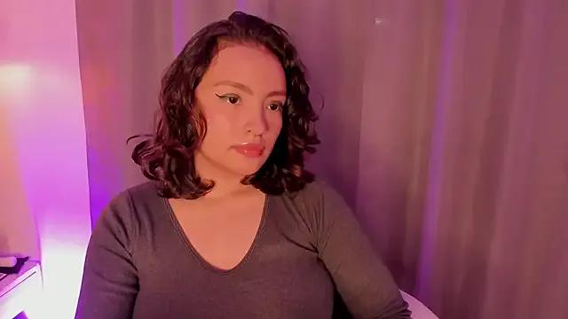 Angelica_Moon21 on StripChat