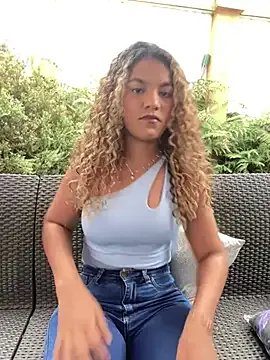 AngelPinkk_ — IM PLAYING WITH MY CREAM FOR YOU