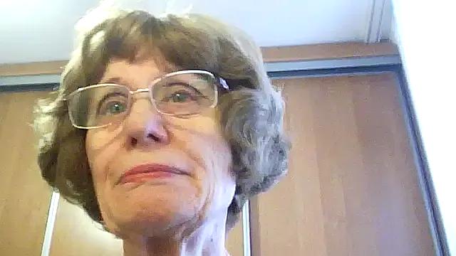 Anna72233 on StripChat 