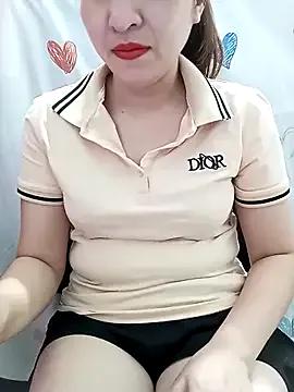 Ariana-Vy on StripChat 