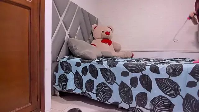 ashley_moss on StripChat