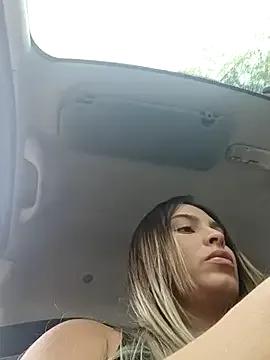 Belinda-Naughty on StripChat