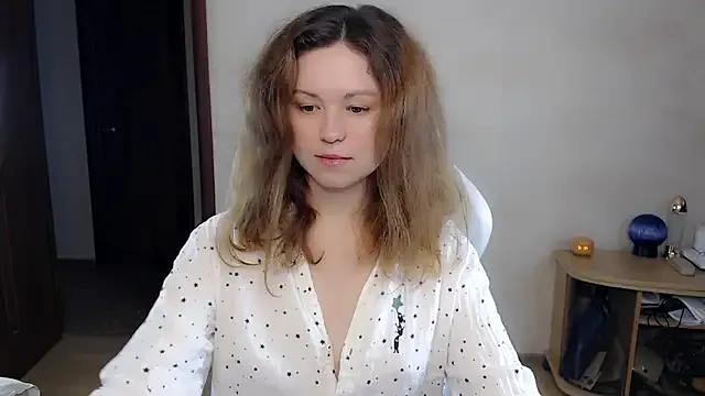 BettyGinger on StripChat 
