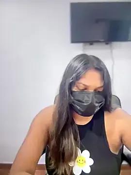Black_Beauty997 on StripChat