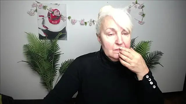 BlondyLeeBest — Freechat on StripChat