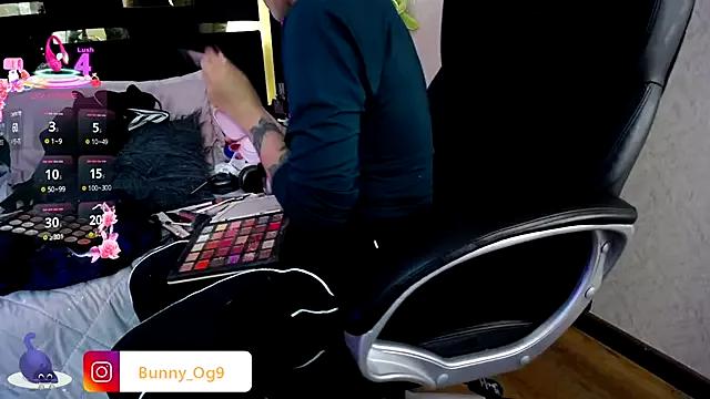 Bunny_O on StripChat 