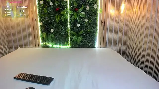 camiifox_ — SHOW  TITIS