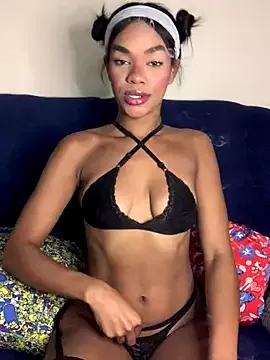 Cammgirlmii on StripChat 