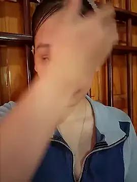 ChiecumBae on StripChat