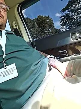 dadbod1178 on StripChat 