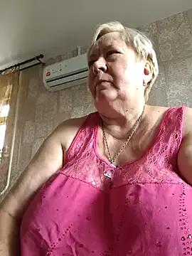 EffectFiona on StripChat 