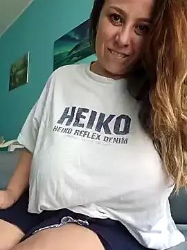 Emma96_hot on StripChat 