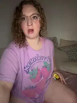 EmmieRae on StripChat 