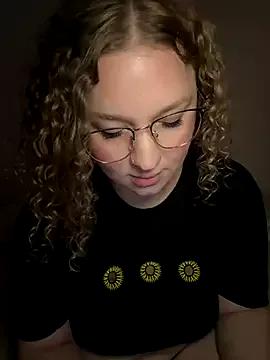 EmmieRae on StripChat 