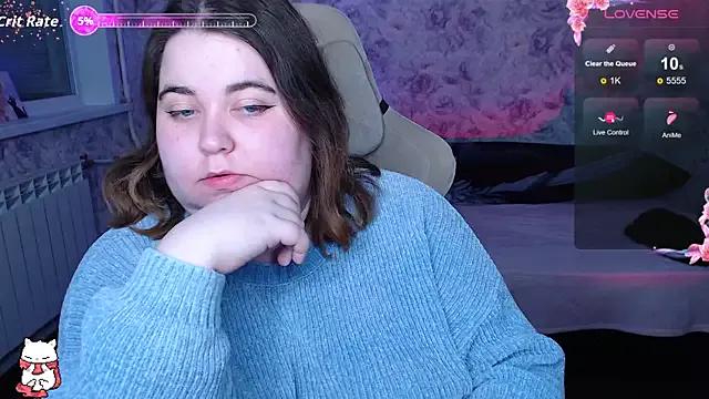 Estelle_Hicks on StripChat 