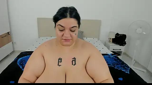 EvvaBBW on StripChat 
