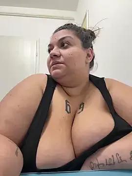 EvvaBBW on StripChat 