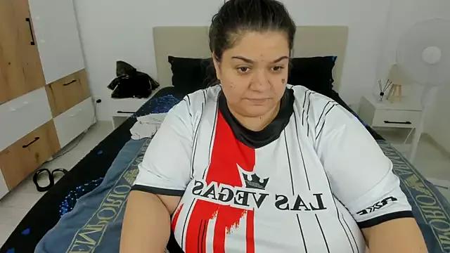 EvvaBBW on StripChat 