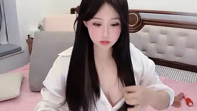 Fountain- on StripChat