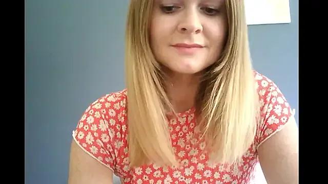 Ginger-bb on StripChat 