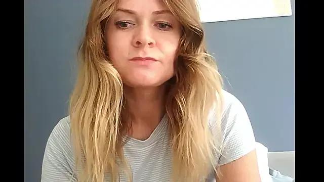 Ginger-bb on StripChat 