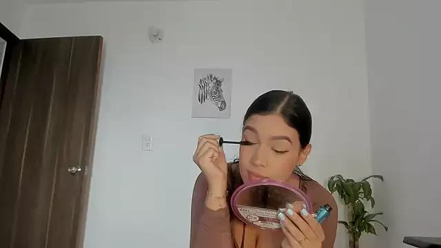 Hanna_Risso on StripChat 