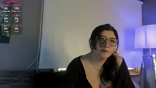 hannaasweet on StripChat