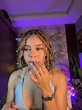 hannachris- — SUCK MY DELICIOUS FEET