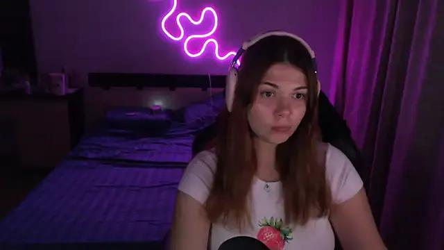 helengilmor on StripChat 
