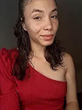 HelenHoltz on StripChat 