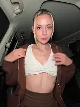 HopeHeaven on StripChat