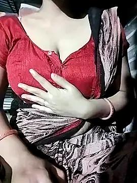 Hottestgirll on StripChat 