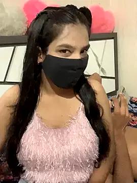 hottiess69 on StripChat 