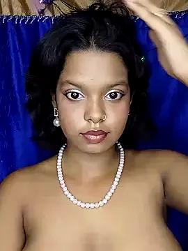 IAMNOTI on StripChat