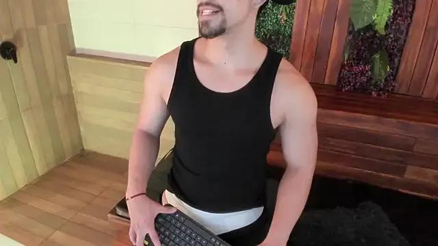 Ian_Daviz on StripChat