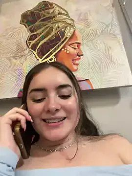 imlindapink on StripChat