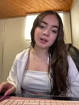 imlindapink on StripChat