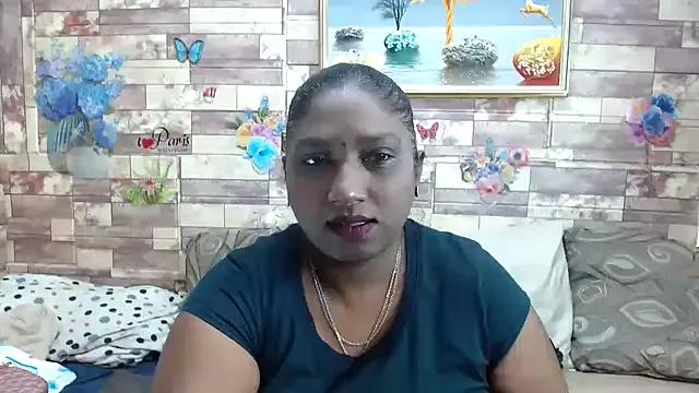 Indian_tracy on StripChat 