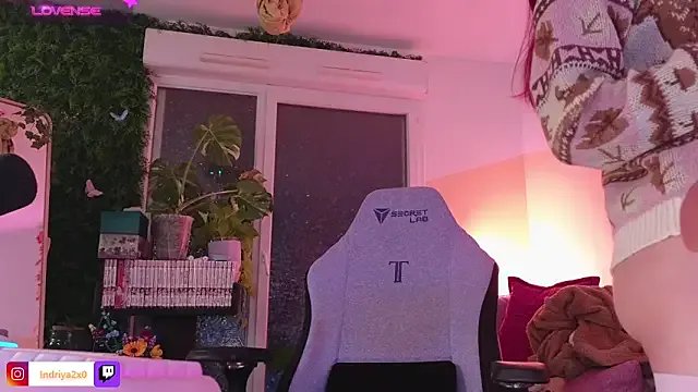 Indriya2x0 on StripChat