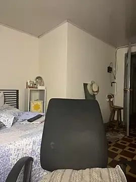 Juliana_News on StripChat