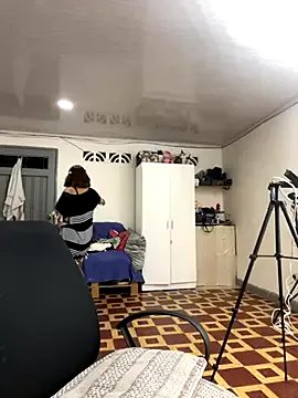 Juliana_News on StripChat