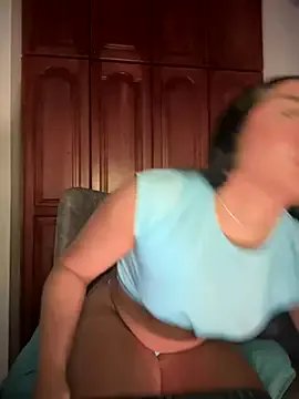 KaditaNavarro on StripChat