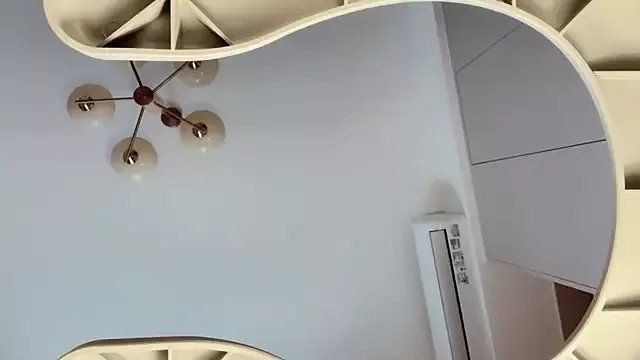 Krismil3 on StripChat