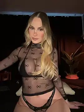 Lena_Blom on StripChat