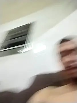 Leopedra2211 — Mostrar ela pelada