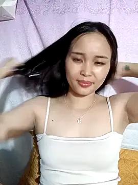 Lili_lovely on StripChat 