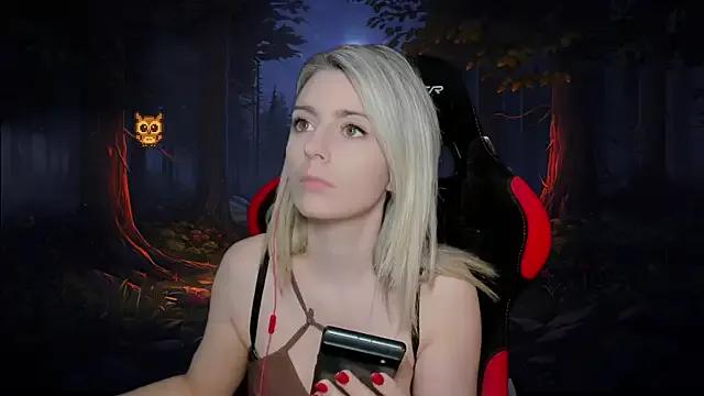 Lisaonthemoon on StripChat