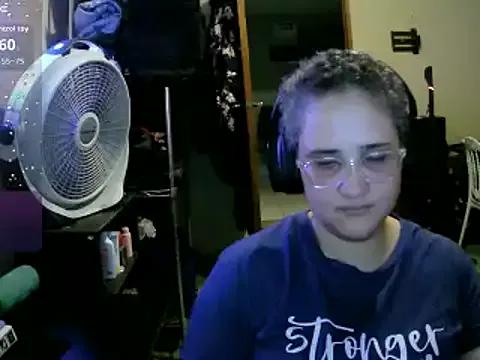 lolalicious_758 on StripChat 