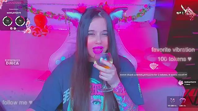 Lolisuccub on StripChat 