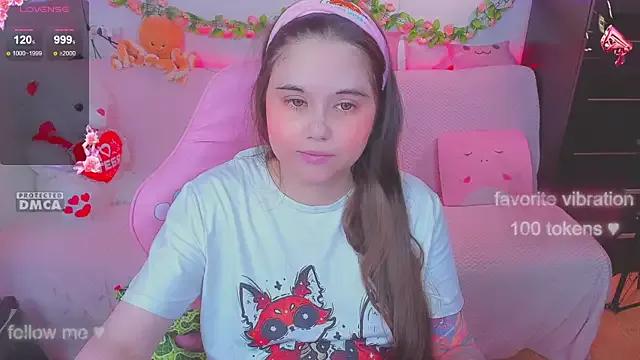 Lolisuccub on StripChat